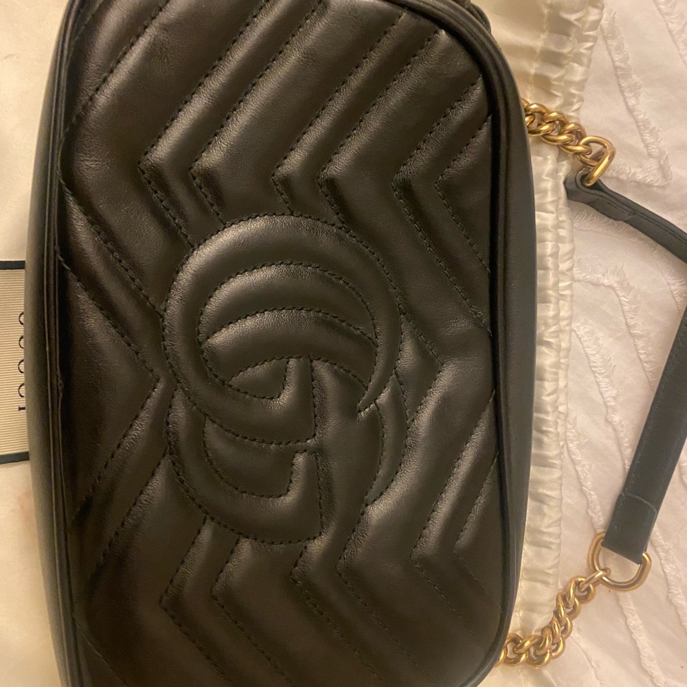 Gucci - Picture 2 of 4